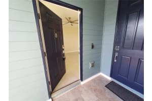 725 Simone Ct #b, HAINES CITY