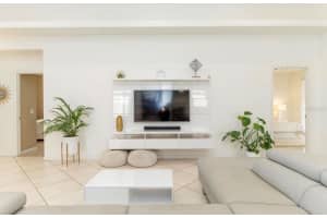 2110 BUNKER VIEW COURT, KISSIMMEE, FL 34746 - MLS#MFRO6362653