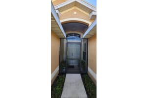 2734 EAGLE CANYON DRIVE, KISSIMMEE, FL 34746 - MLS#MFRO6362662