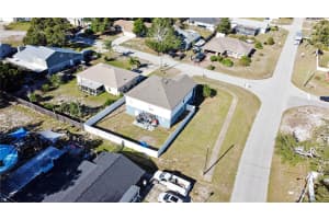 541 BLACKSTONE AVENUE, DELTONA, FL 32725 - MLS#MFRO6362765