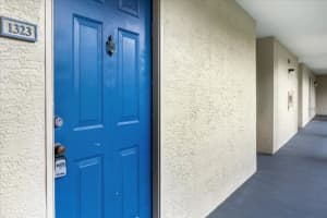 7210 WESTPOINTE BOULEVARD, ORLANDO, FL 32835 - MLS#MFRO6362777