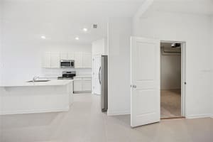 2979 MALLOF, DAVENPORT, FL 33837 - MLS#MFRO6362818