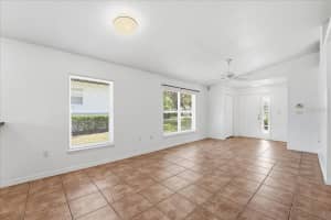 933 PECAN STREET, OVIEDO, FL 32765 - MLS#MFRO6362909