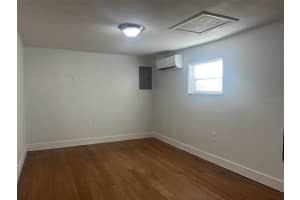 648 1 STREET, APOPKA, FL 32703 - MLS#MFRO6362942