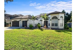 10122 NEWINGTON DRIVE, ORLANDO, FL 32836 - MLS#MFRO6363006