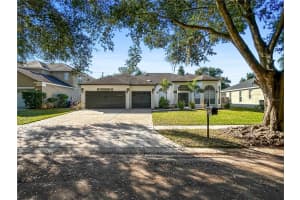 10122 NEWINGTON DRIVE, ORLANDO, FL 32836 - MLS#MFRO6363006