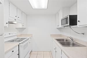 920 LAKE DESTINY ROAD, ALTAMONTE SPRINGS, FL 32714 - MLS#MFRO6363074