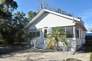1015 MARTIN STREET, DELAND, FL 32720 - MLS#MFRO6363112
