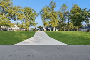 20240 Wolf Spgs Ct, Clermont, FL 34715, Sold 11/25/25