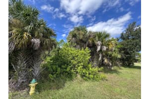 13612 KEYSTONE BOULEVARD, PORT CHARLOTTE, FL 33981 - MLS#MFRO6363160