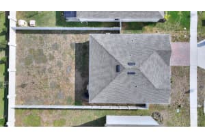 1217 LEXINGTON LANE, HAINES CITY, FL 33844 - MLS#MFRO6363170