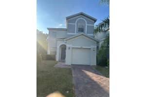 1042 La Mirada, KISSIMMEE
