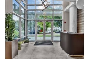 525 E JACKSON #60532801, ORLANDO, FL 32801 - MLS#MFRO6363295