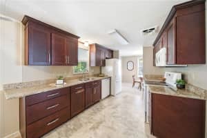 1000 WALKER STREET, DAYTONA BEACH, FL 32117 - MLS#MFRO6363325