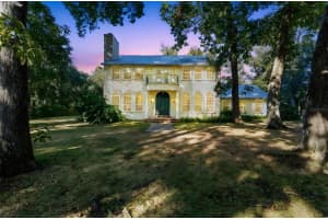 4855 Lillian Black Rd, ST CLOUD