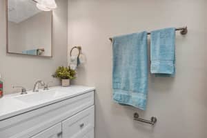 4904 SILVER OAKS VILLAGE, ORLANDO, FL 32808 - MLS#MFRO6363454