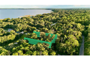438 HIGHLANDS LAKE DRIVE, LAKE PLACID, FL 33852 - MLS#MFRO6363520