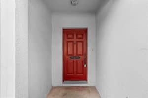 10702 SAVANNAH WOOD DR UNIT 105 #105, ORLANDO, FL 32832 - MLS#MFRO6363556