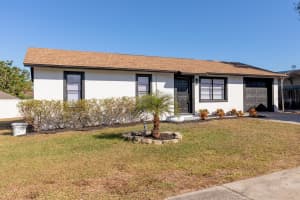 1624 VALEVIEW COURT, APOPKA, FL 32712 - MLS#MFRO6363741