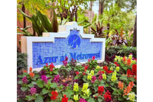 6360 RALEIGH STREET, ORLANDO, FL 32835 - MLS#MFRO6363803