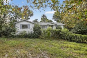 1106 E Arizona Ave, DELAND 1106 E Arizona Ave, DELAND