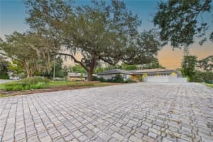 13108 SUNSET TERRACE, WINTER GARDEN, FL 34787 Sold 01/07/26