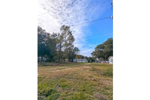 27 CRESCENT RIDGE ROAD, DAVENPORT, FL 33837 - MLS#MFRO6364284