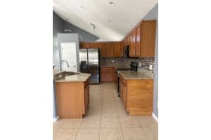 8224 SOMMERVILLE DRIVE, ORLANDO, FL 32829 - MLS#MFRO6364380