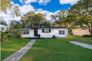 520 Hillside Dr, LAKELAND 520 Hillside Dr, LAKELAND