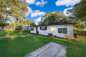 520 HILLSIDE DRIVE, LAKELAND, FL 33803 - MLS#MFRO6364424