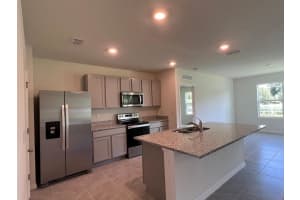 1090 AUGUST SKY DRIVE, DELTONA, FL 32738 - MLS#MFRO6364495