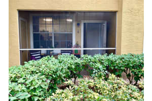 2624 ROBERT TRENT JONES DRIVE, ORLANDO, FL 32835 - MLS#MFRO6364560