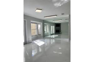 1242 FAIRWAY DRIVE, APOPKA, FL 32712 - MLS#MFRO6364603