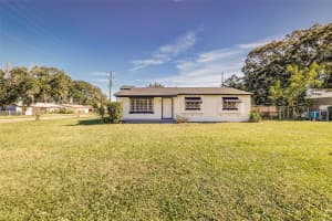 561 DOLLINS AVENUE, ORLANDO, FL 32805 - MLS#MFRO6364653