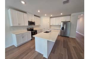 100 VINTAGE GLEN ROAD, NOKOMIS, FL 34275 - MLS#MFRO6364655