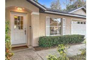 880 VINDALE ROAD, TAVARES, FL 32778 Sold 01/28/26