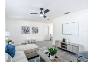 10017 HARTTS DRIVE, TAMPA, FL 33617 - MLS#MFRO6364718