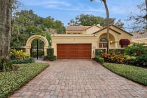 2476 VIA GENOVA, APOPKA, FL 32712 - MLS#MFRO6364821