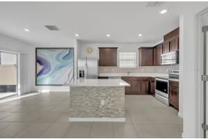 1140 SUGARWOOD STREET, DAVENPORT, FL 33837 - MLS#MFRO6364854