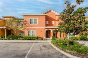 8975 Bismarck Palm Rd, KISSIMMEE