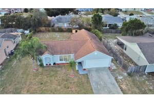 1820 HALLCREST DRIVE, DELTONA, FL 32725 - MLS#MFRO6365104