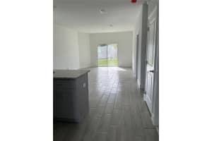 601 LAKE SHORE PARKWAY, DAVENPORT, FL 33896 - MLS#MFRO6365224