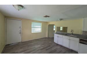 38 NORMANDALE AVENUE, ORLANDO, FL 32835 - MLS#MFRO6365250