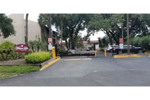 3824 LAKE DRIVE, TAMPA, FL 33614 - MLS#MFRO6365307