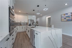 53 10TH STREET, APOPKA, FL 32703 - MLS#MFRO6365338