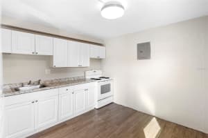 901 COLYER STREET, ORLANDO, FL 32805 - MLS#MFRO6365474