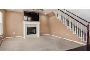 11572 Nw 18th Pl Gainesville, FL 32606 - Off Market