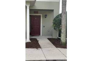 10106 REGENT SQUARE DRIVE, ORLANDO, FL 32825 - MLS#MFRO6365603