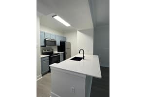 911 ORANGE AVENUE, ORLANDO, FL 32801 - MLS#MFRO6365614