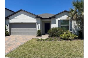 17249 Goldcrest Loop, CLERMONT
